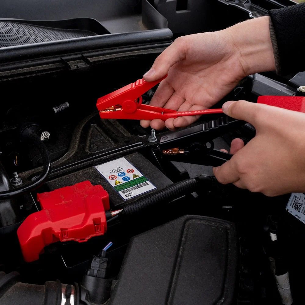 Jump Start Car With Portable Charger