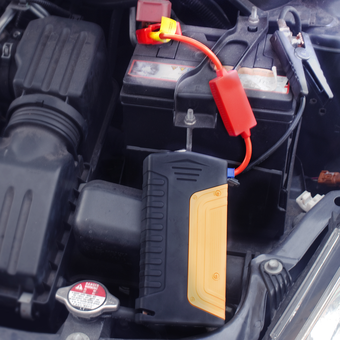 Jump Start Car With Portable Charger